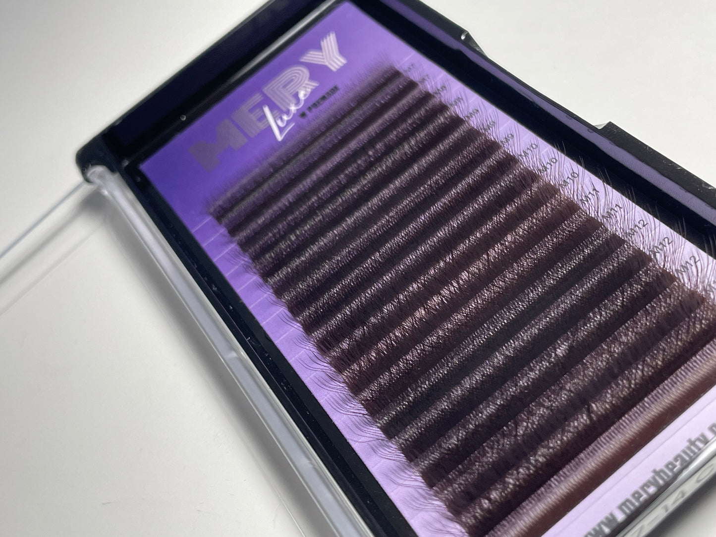 Extensii de gene PREMADE W COCOA - MARO ÎNCHIS
