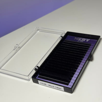 Extensii de gene LUXE ULTRA BLACK 18 LINII 0.05